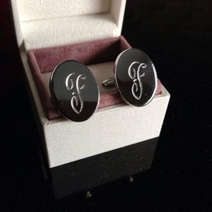 CUFF LINKS. Script F. Metal Unknown.